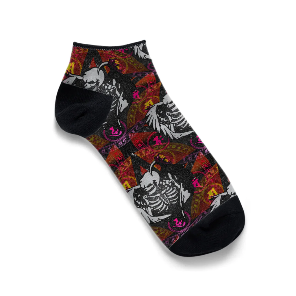 Ａ’ｚｗｏｒｋＳのFallen Angel of SKULL SEAMLESS PATTERN Ankle Socks