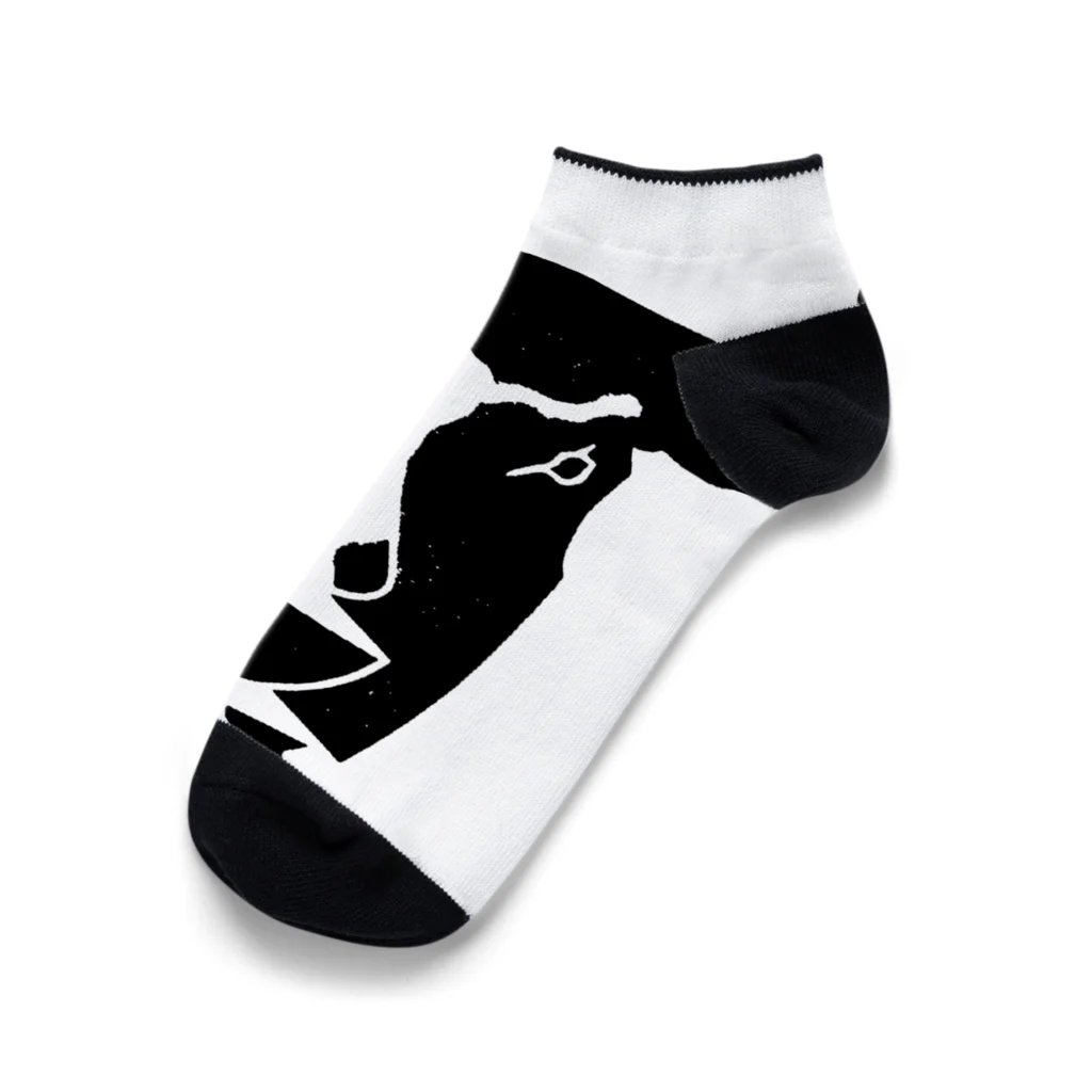 itachidesignの牛の頭 Ankle Socks