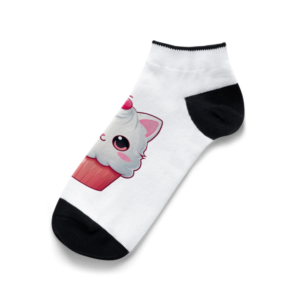 Vasetti_pressのカップケーキの猫ちゃん Ankle Socks