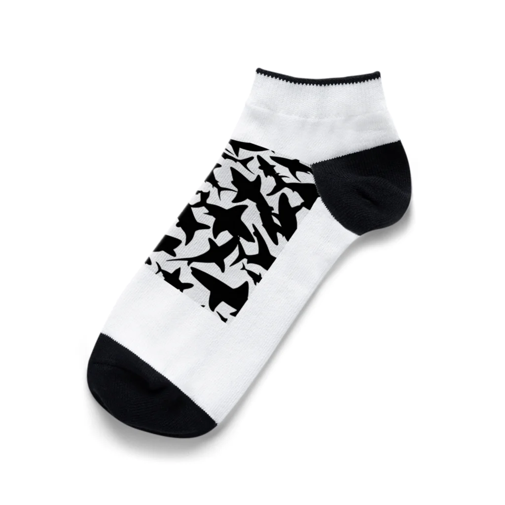 tatsumine33のサメの影 Ankle Socks