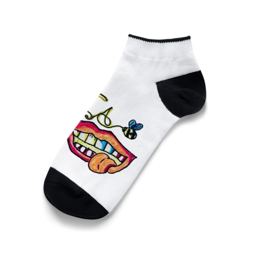 YUTO5のミツバチリップ Ankle Socks