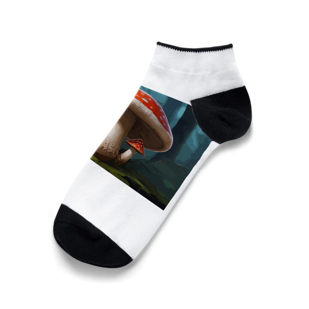 ファンシーTシャツ屋のメルヘンで毒がありそうなキノコ Ankle Socks