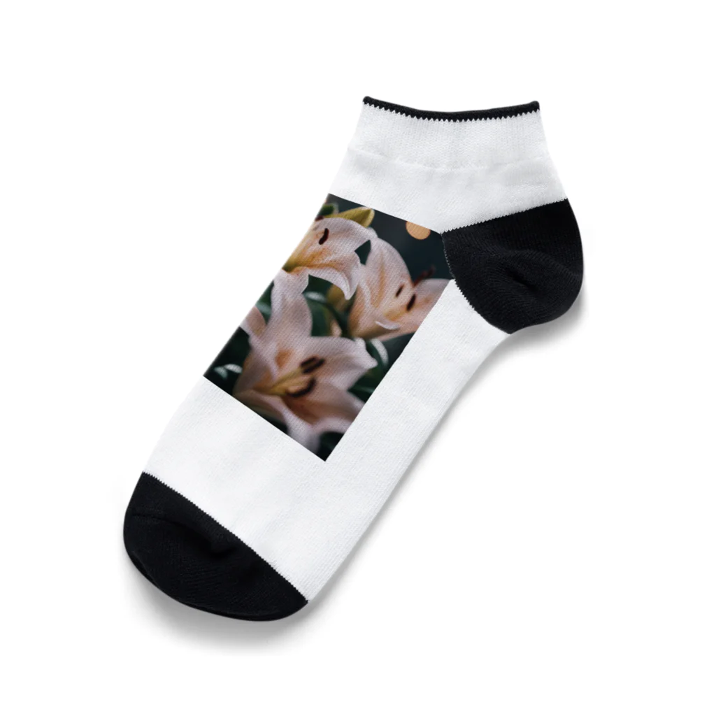 neat55のヒメユリの優雅な花弁 Ankle Socks