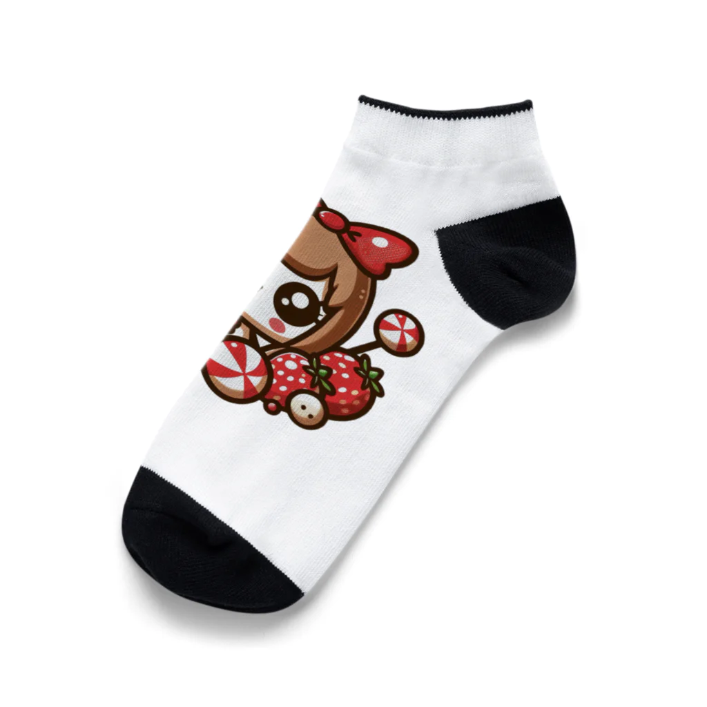 chiBeeeezの可愛らしい苺のデザイン Ankle Socks