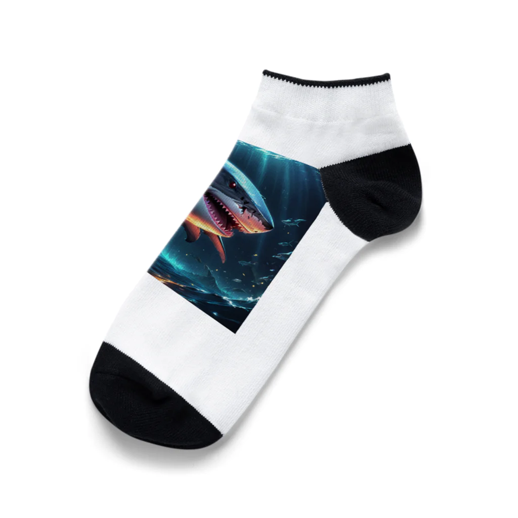 しんすけの強そうなサメ Ankle Socks