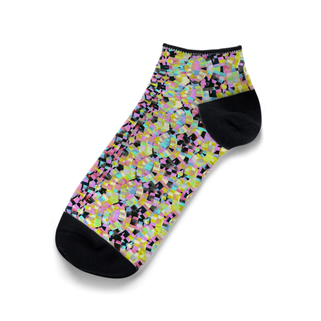 nordmint　(ノルドミント)の繊細なガラス細工模様のパターン Ankle Socks
