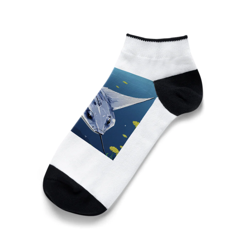 SUZURI56のドット絵ノコギリザメ Ankle Socks