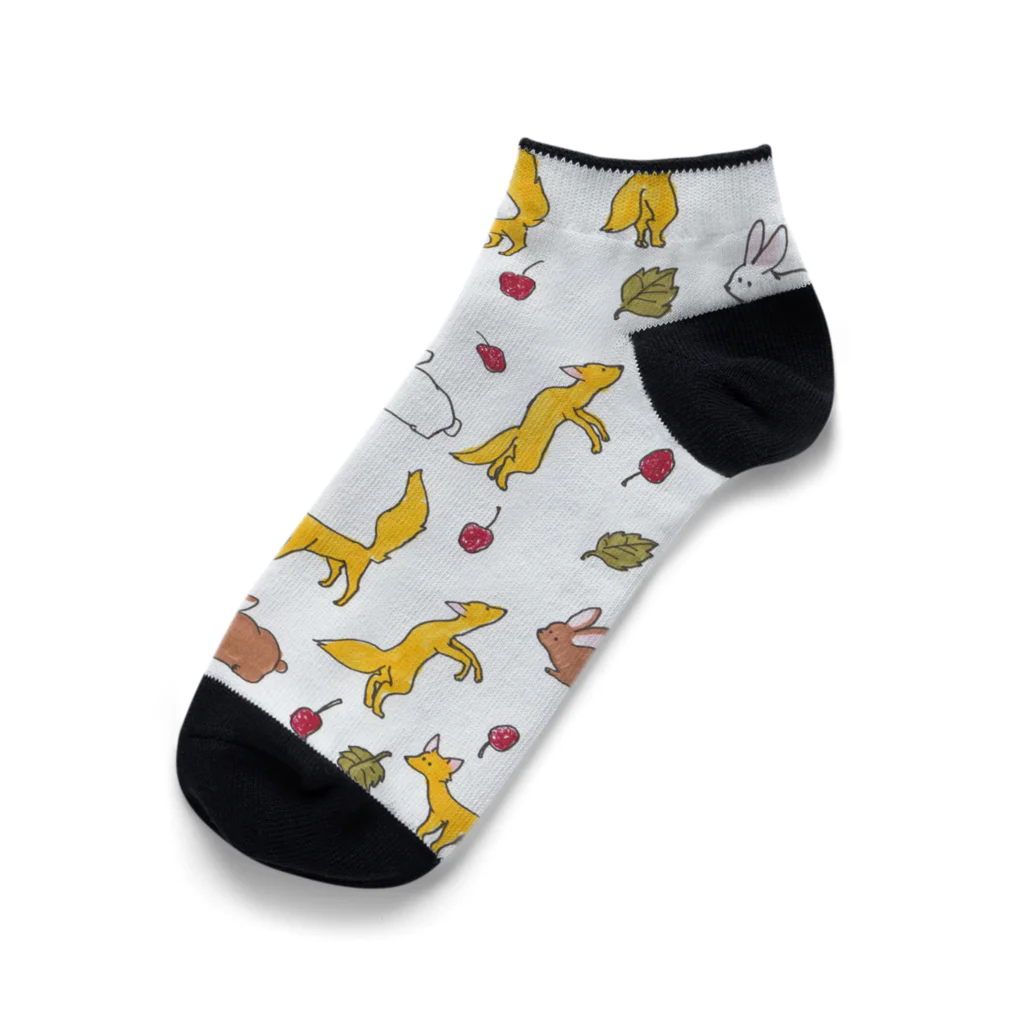 maru-marumochiの森の動物柄 Ankle Socks