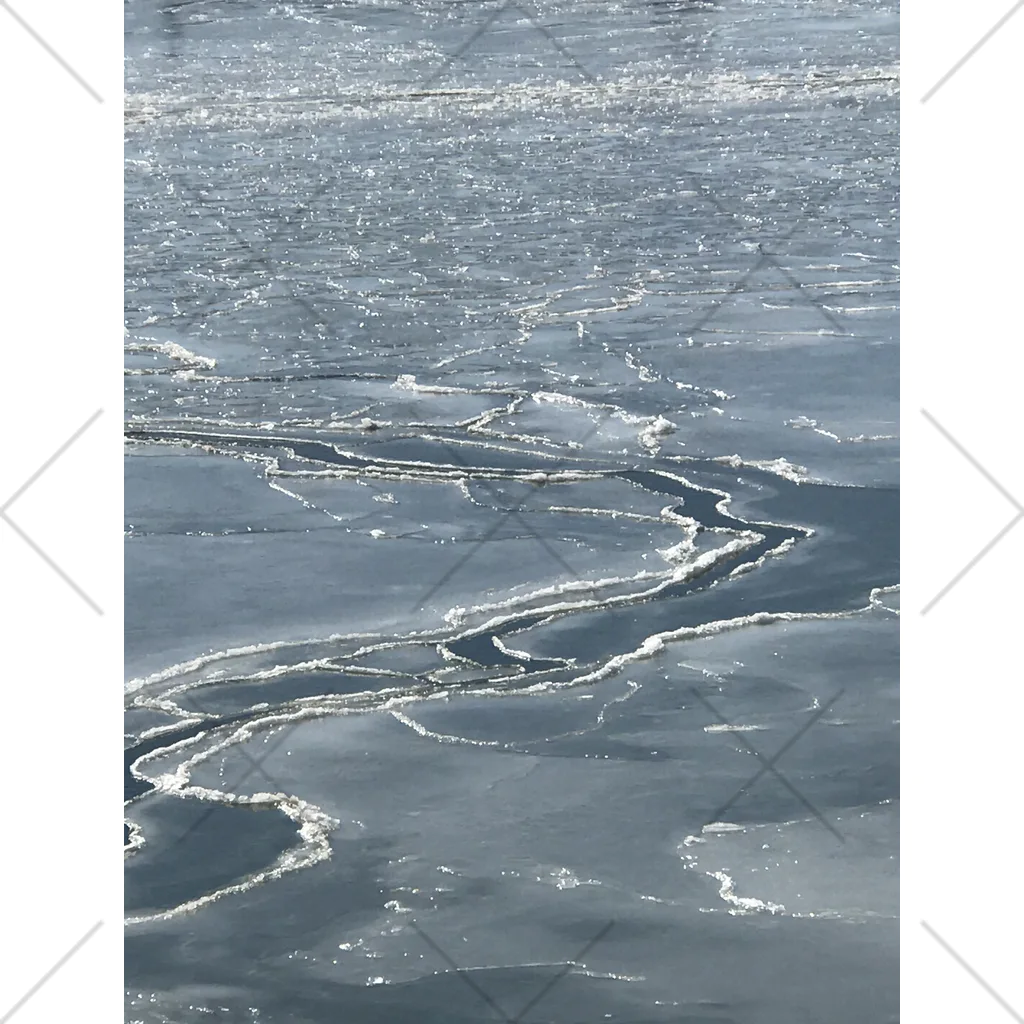 空屋　sorayakusakaの202102101059001　凍った川面 くるぶしソックス
