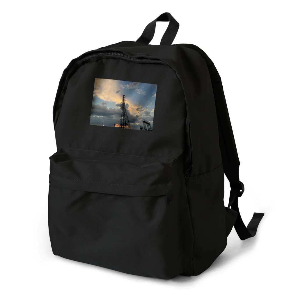 Aki’s design shopの(セール中)Sunset over the tower Backpack