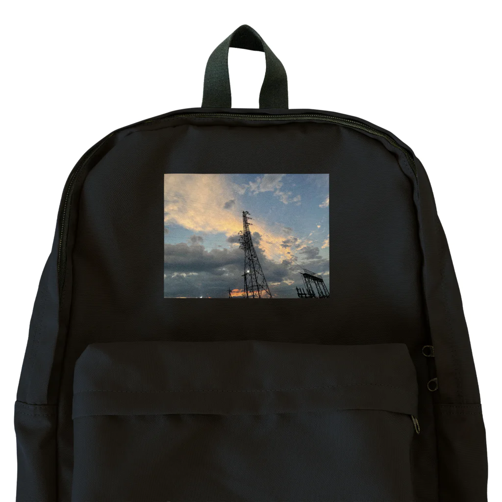 Aki’s design shopの(セール中)Sunset over the tower Backpack