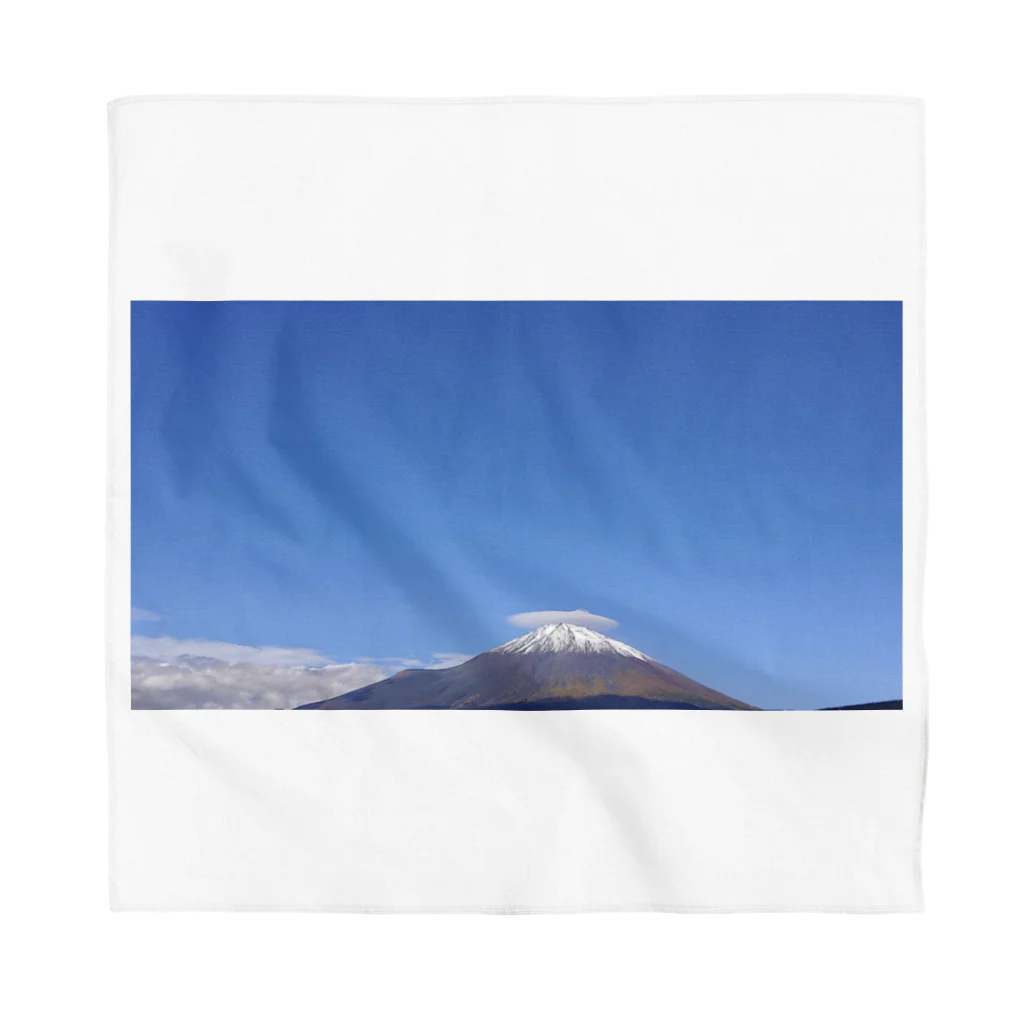 富士山のある景色の富士山と傘雲 Bandana