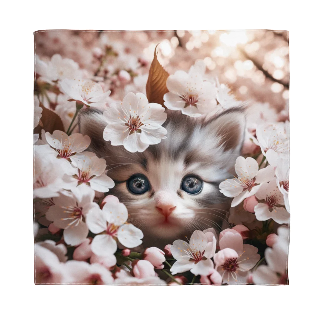 IloveCatのふわふわの白い子猫と咲き誇る桜 バンダナ