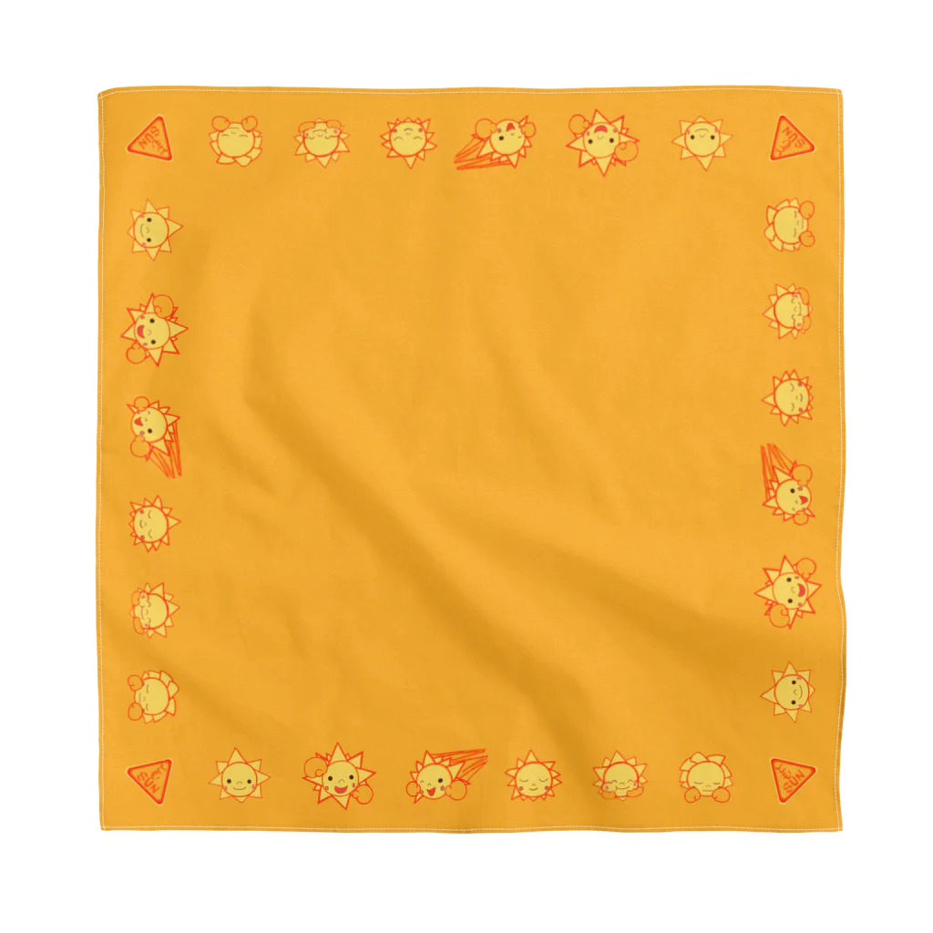 ともSUNショップの並んで ともSUN Bandana