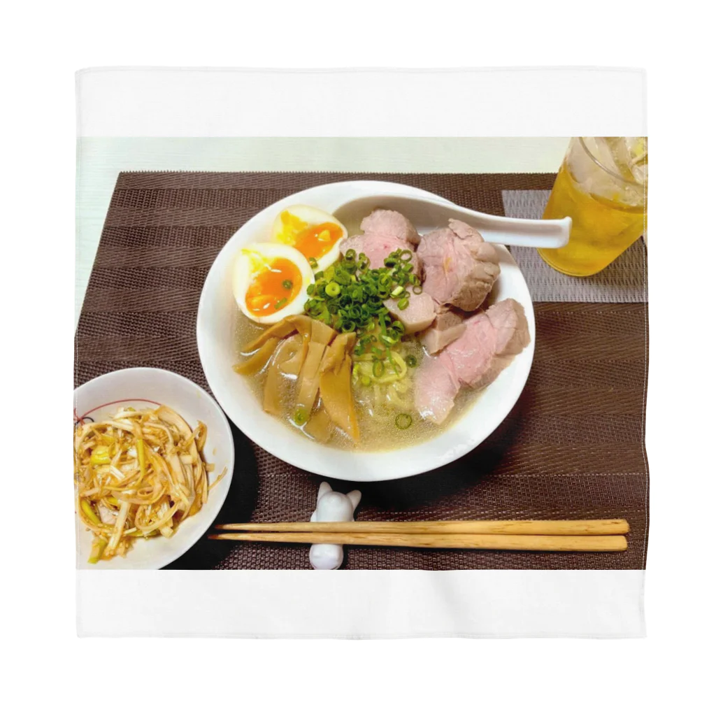 sina°ｺﾚ♪の鶏白湯ラーメン Bandana