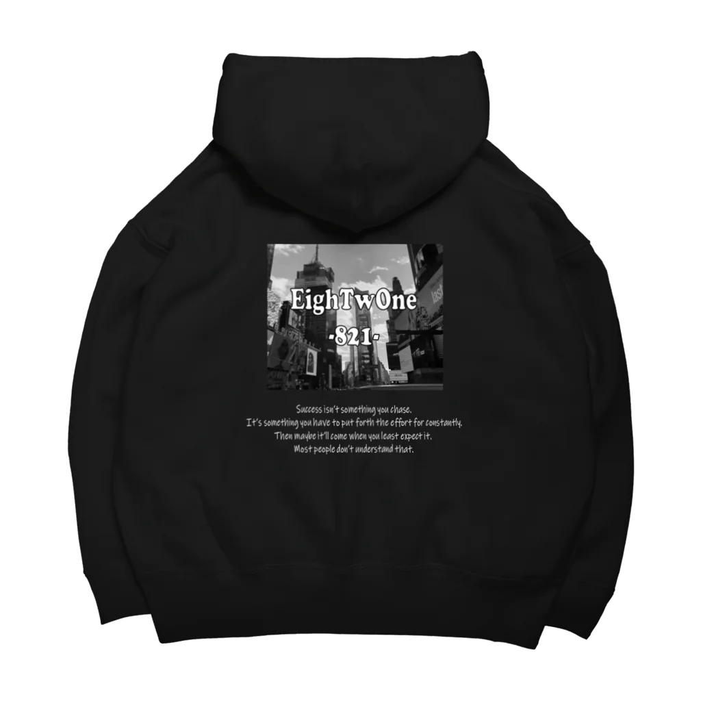 ストリートファッションはEighTwOne-821-(えいとぅーわん はちにーいち)のフォトシリーズ Big Hoodie