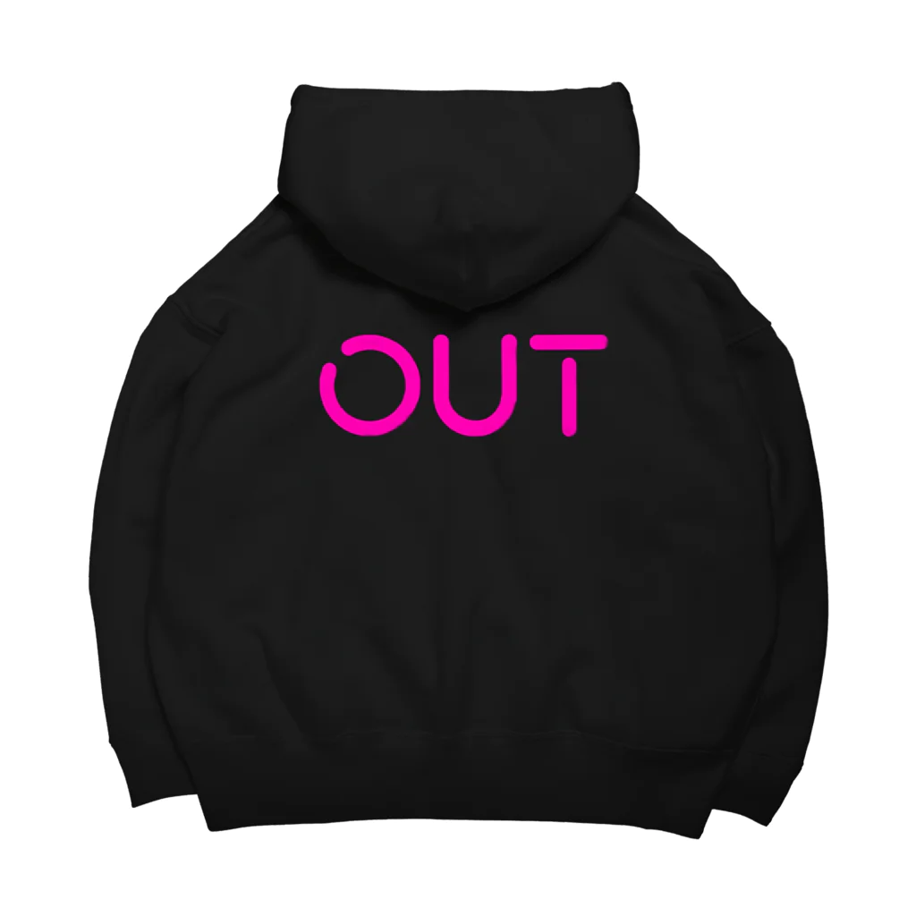 OUTのOUT ビッグシルエットパーカー