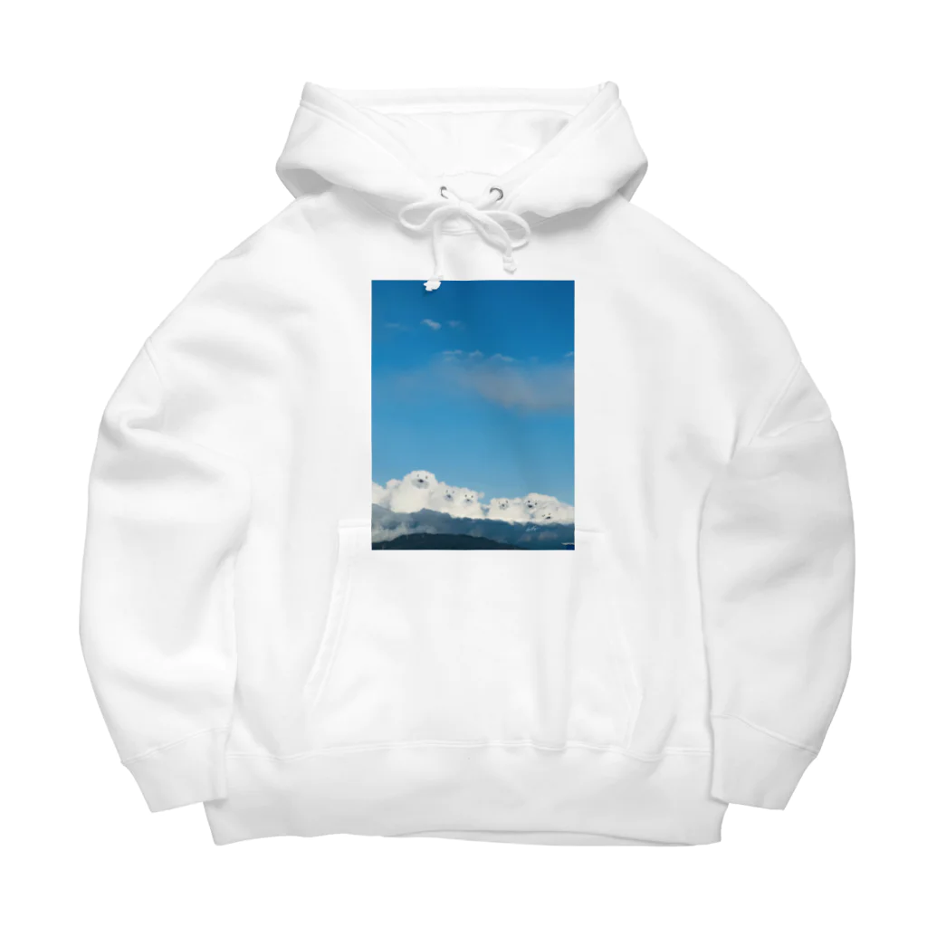 k_cloudart official shopのKUMO KUMA ビッグシルエットパーカー