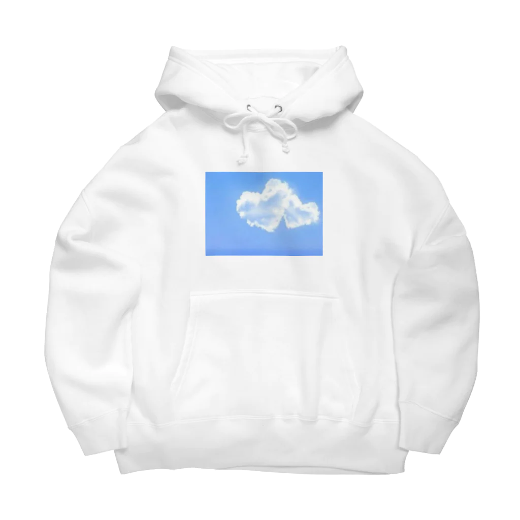 ヲタクちゃんの見たら恋が叶うハートの雲 Big Hoodie