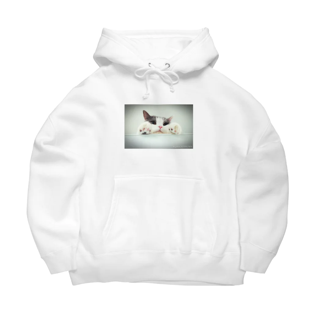 ＭＯＮＡＣＡＣＨＵＫＵＷＡのピンクのおはなCAT Big Hoodie