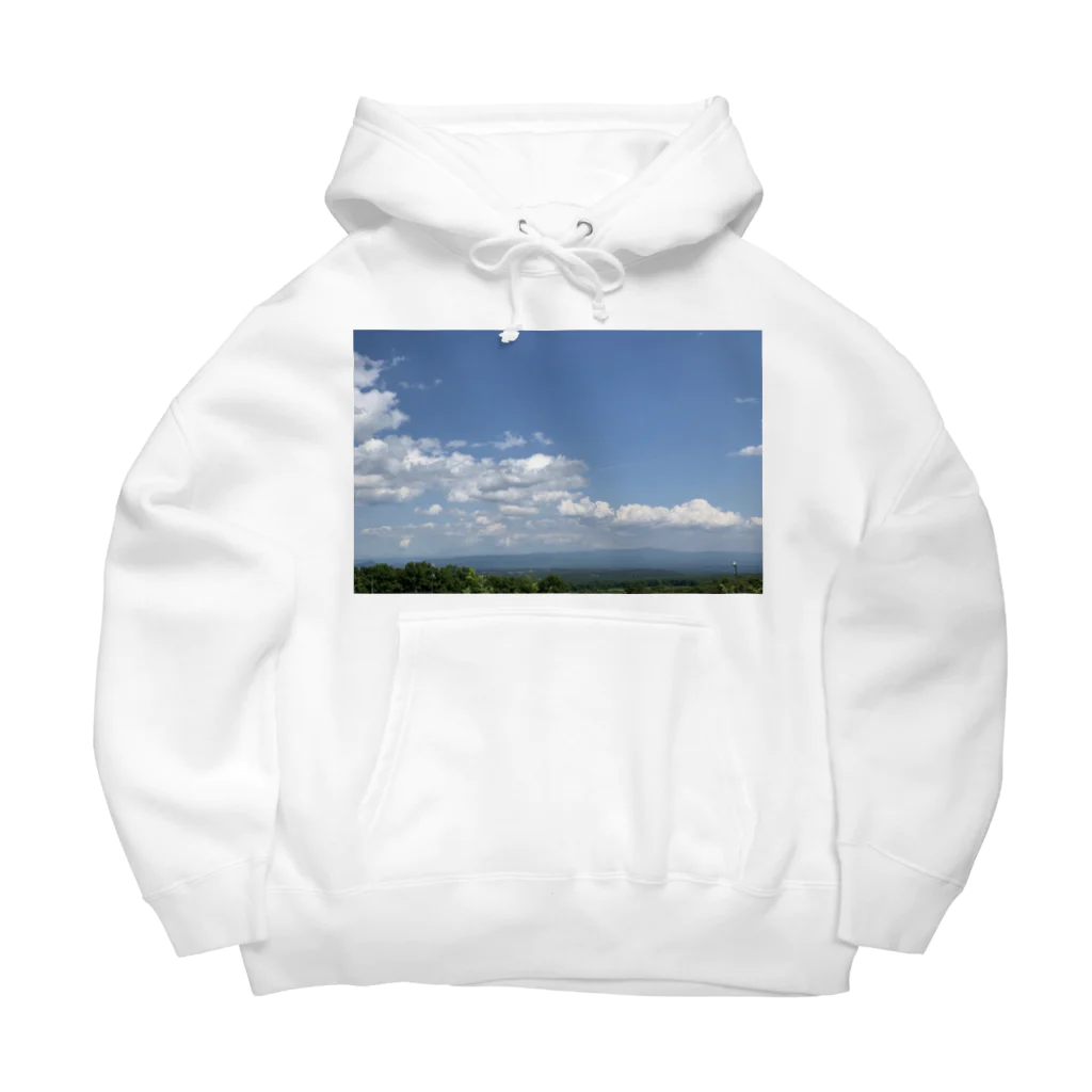 (U・∞・U)の高原の青空 Big Hoodie