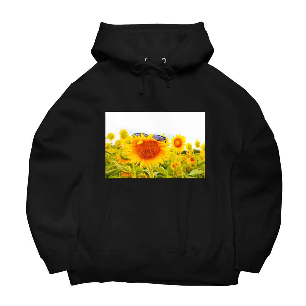 ハル ★のひまわり畑での思い出 Big Hoodie