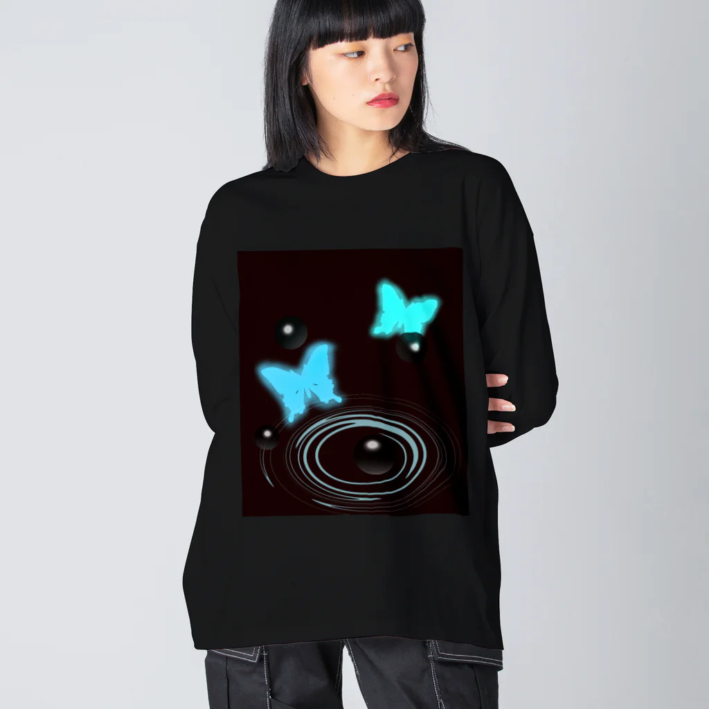 R☆worldの水の波紋と蝶 루즈핏 롱 슬리브 티셔츠