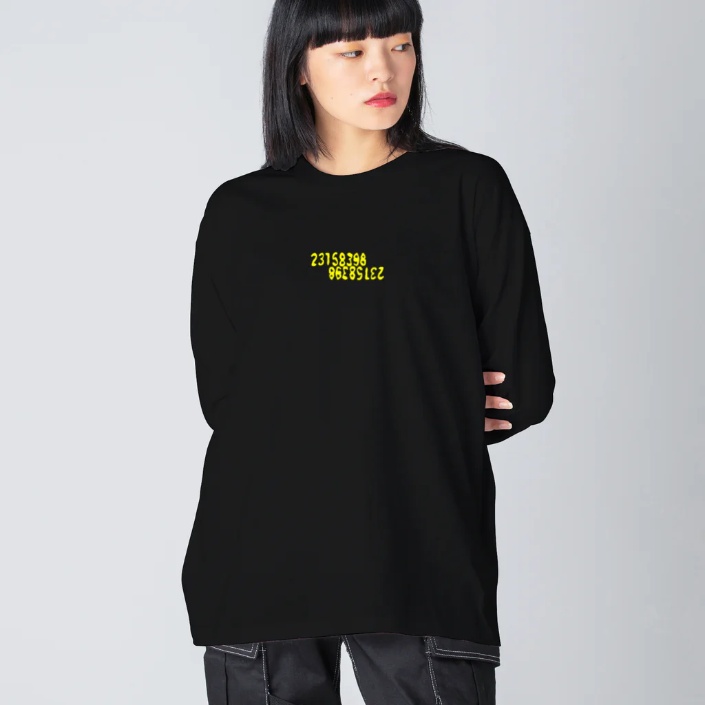 FMK-OのSHOWROOM DISC LOGO "YE" ビッグシルエットロングスリーブTシャツ