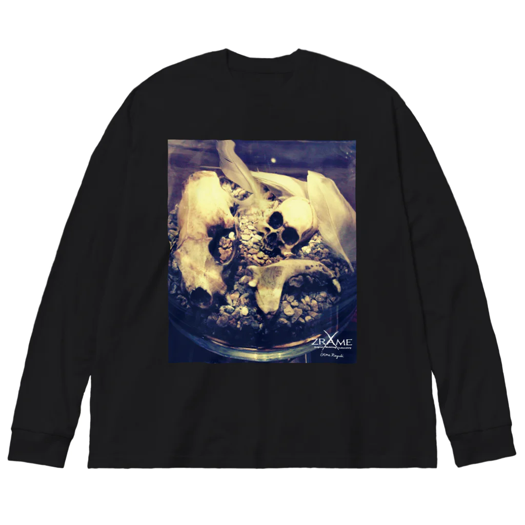 zrame-Aの骨のある世界-A Big Long Sleeve T-Shirt