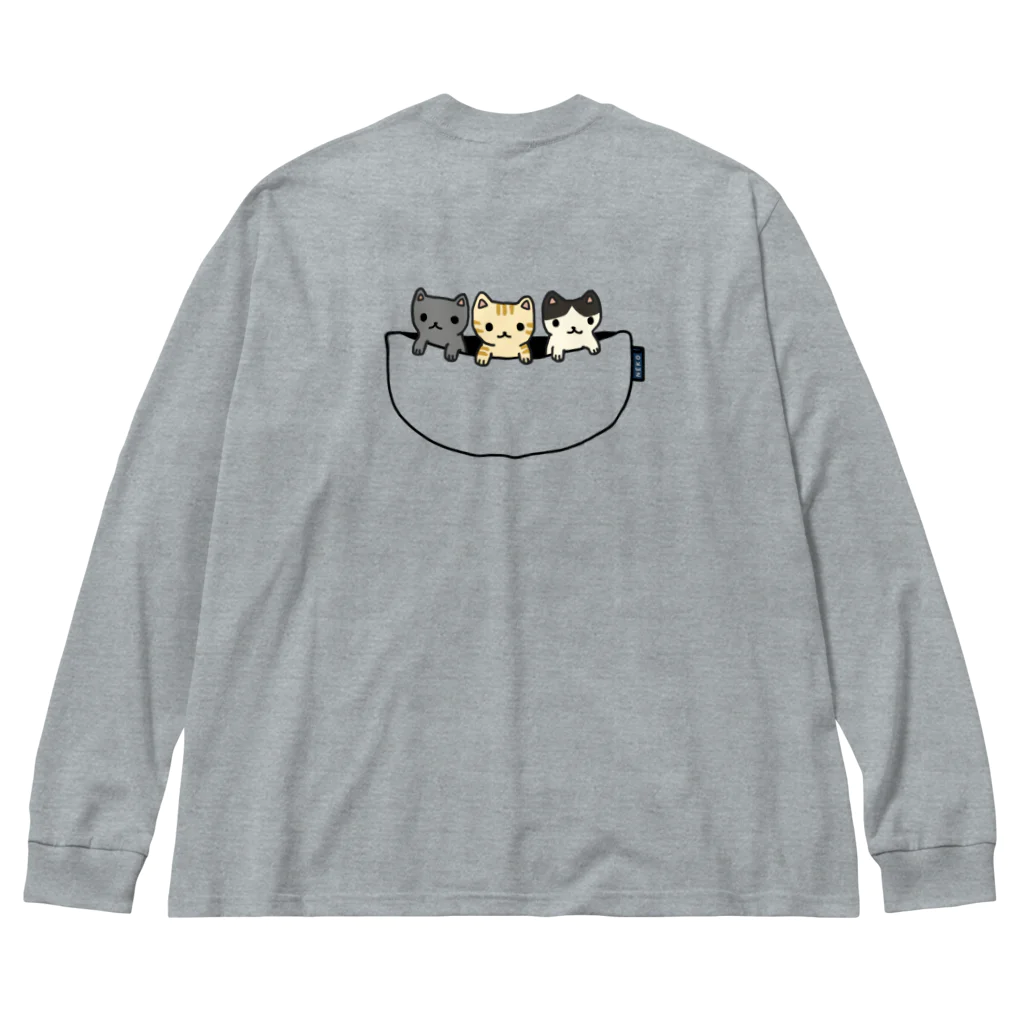 すとろべりーガムFactoryの【バックプリントver.】 猫たち専用ポケット Big Long Sleeve T-Shirt