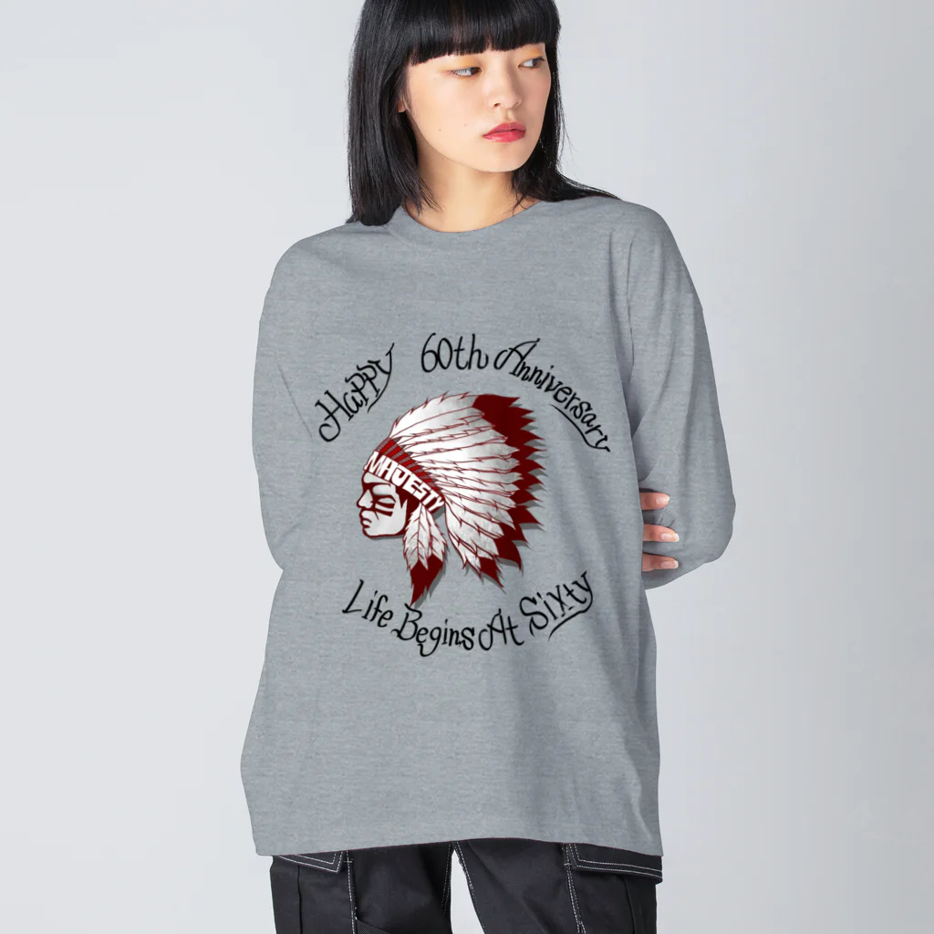 La Luceの60th Anniversary Big Long Sleeve T-Shirt