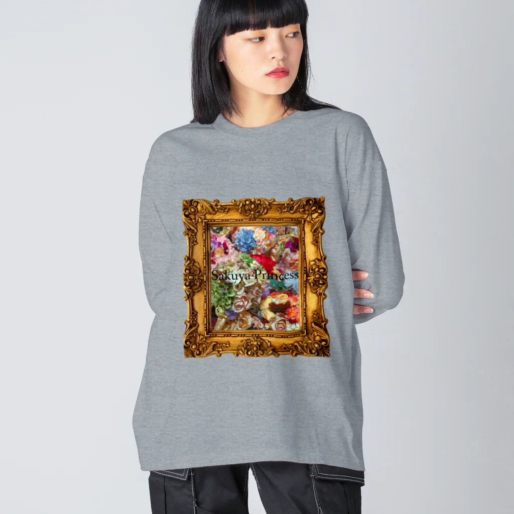 Sakuya PrincessのSakuya Princess Big Long Sleeve T-Shirt