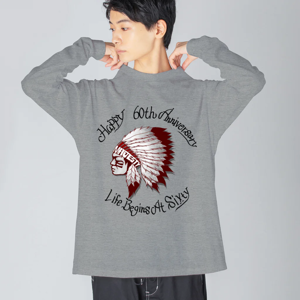 La Luceの60th Anniversary Big Long Sleeve T-Shirt