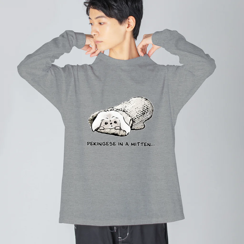 犬グッズの店しえるぶるーのミトンに入ったペキニーズ(ホワイト)   ビッグシルエットロングスリーブTシャツ