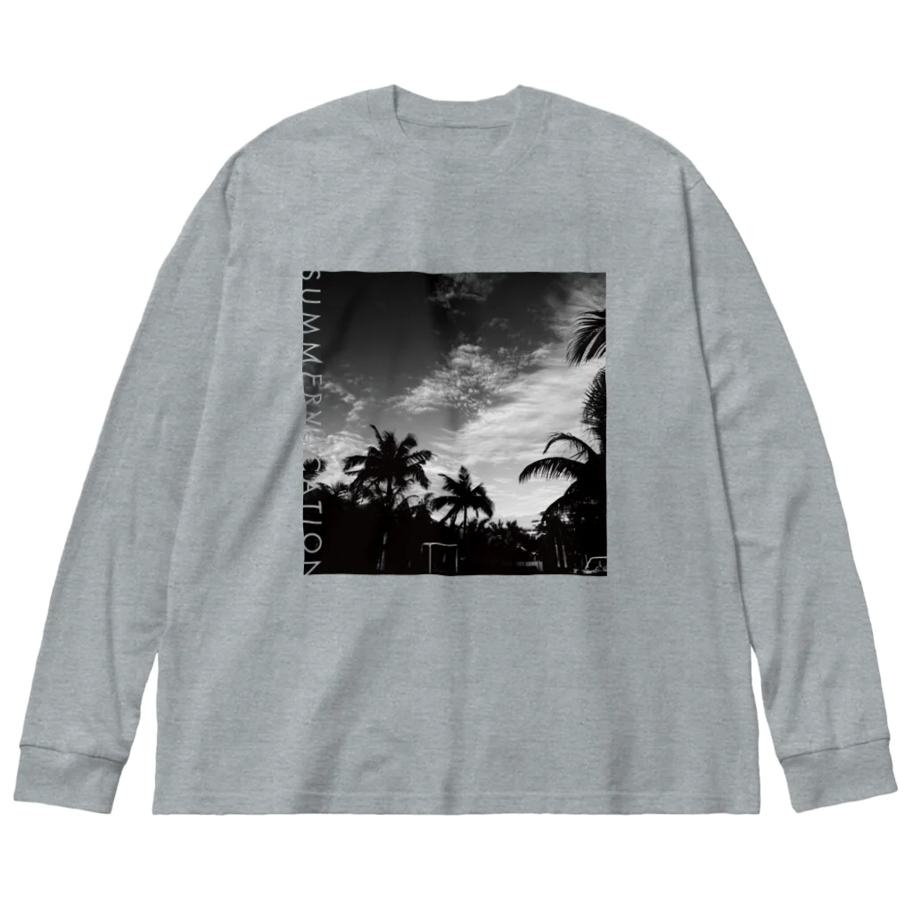 uche designのSUMMER VACATION Big Long Sleeve T-Shirt