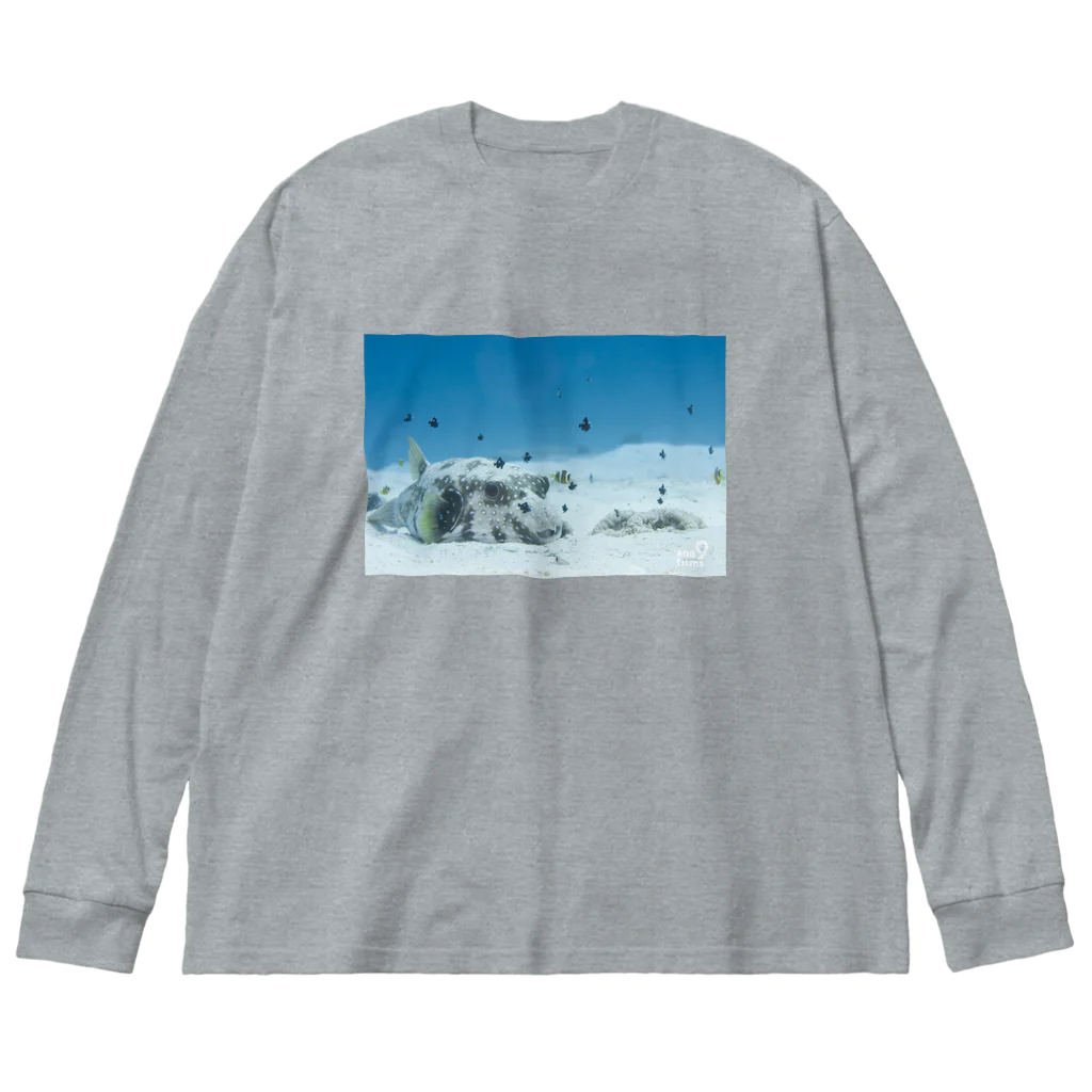 古見きゅう/ and 9 films オンラインショップ のうたた寝サザナミフグ Big Long Sleeve T-Shirt