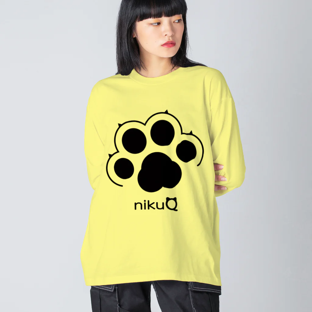 WebArtsのオリジナルブランド「nikuQ」の猫タイプです ビッグシルエットロングスリーブTシャツ