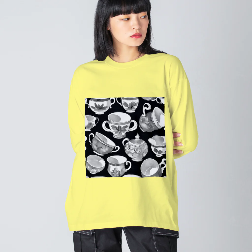 (っ◔◡◔)っ ♥ Le Petit Trésor ♥の花の詩カップ(The Flower Poetry Cup) Big Long Sleeve T-Shirt