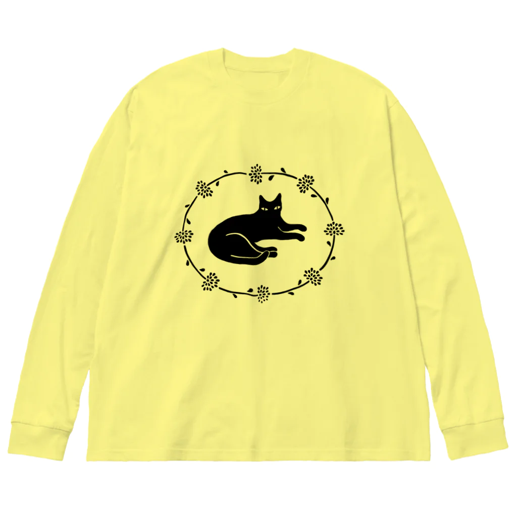 ツバメ堂の花と黒猫 ビッグシルエットロングスリーブTシャツ