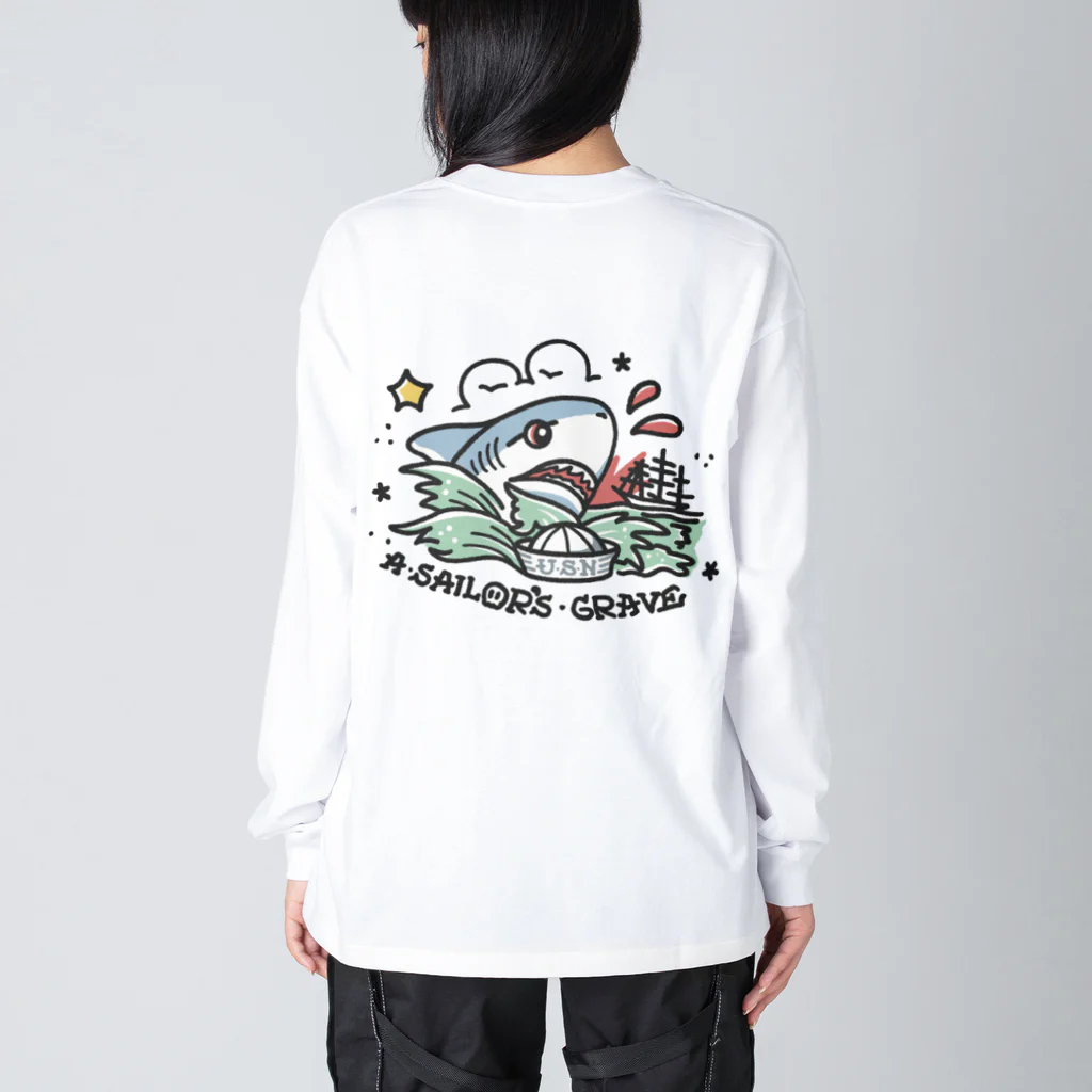 石川エリザのUSN SHARK Big Long Sleeve T-Shirt