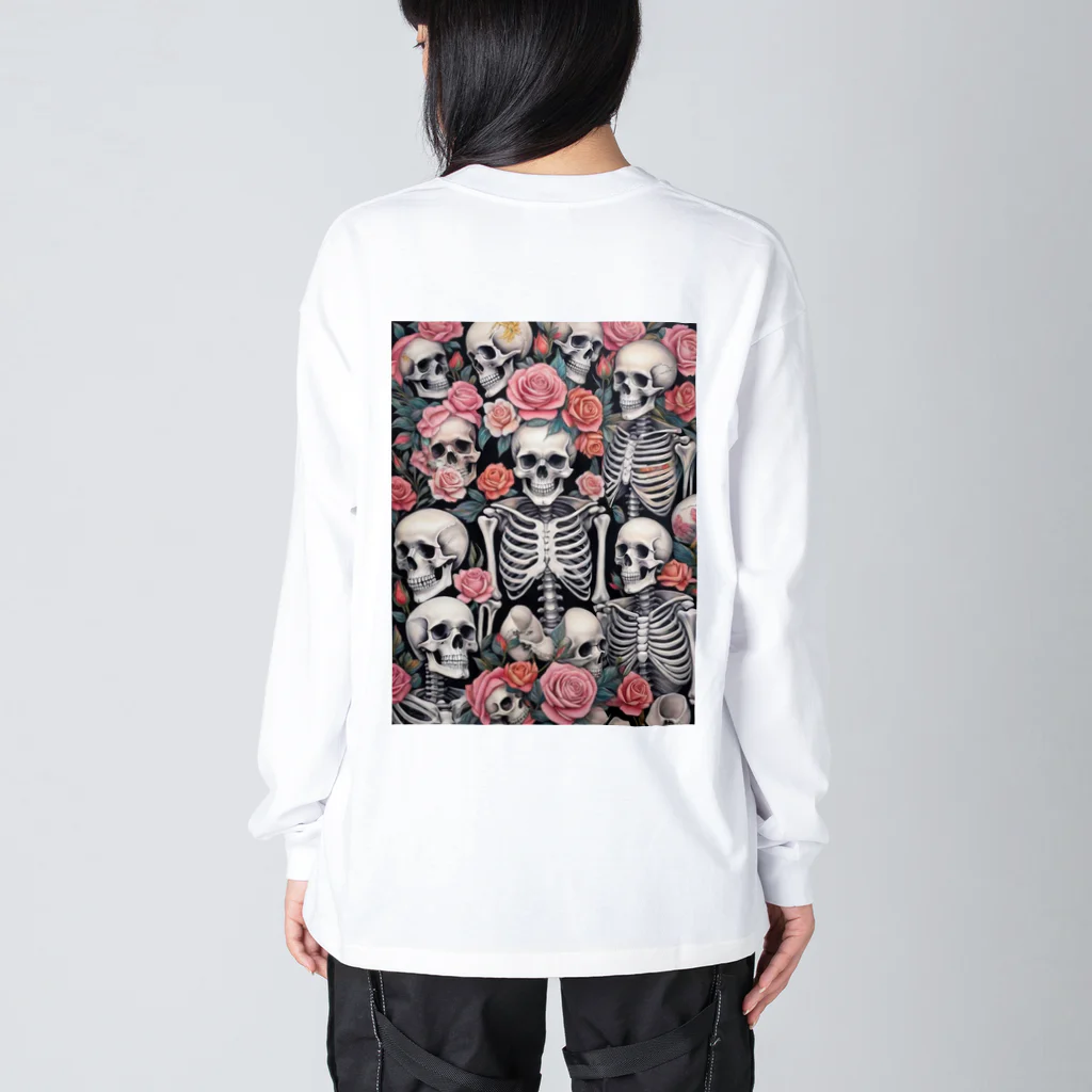 Skull sectionの薔薇とドクロ ビッグシルエットロングスリーブTシャツ