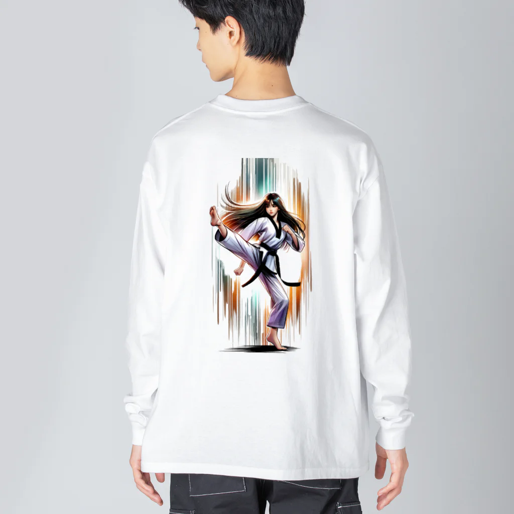 万年素人ショップの黒帯テコンドー女子 Big Long Sleeve T-Shirt