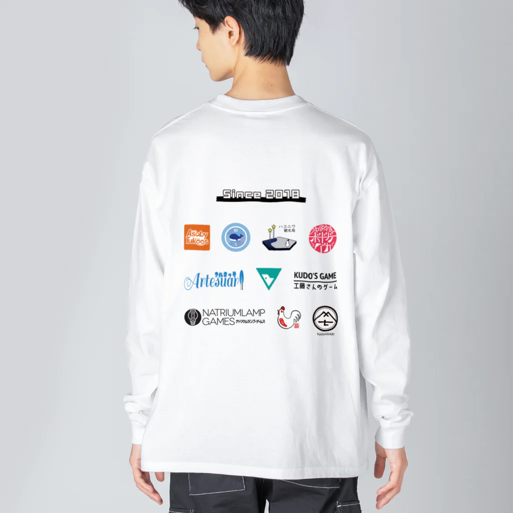 ナナワリ / NANAWARIの2018秋デビュー5周年記念グッズ ビッグシルエットロングスリーブTシャツ