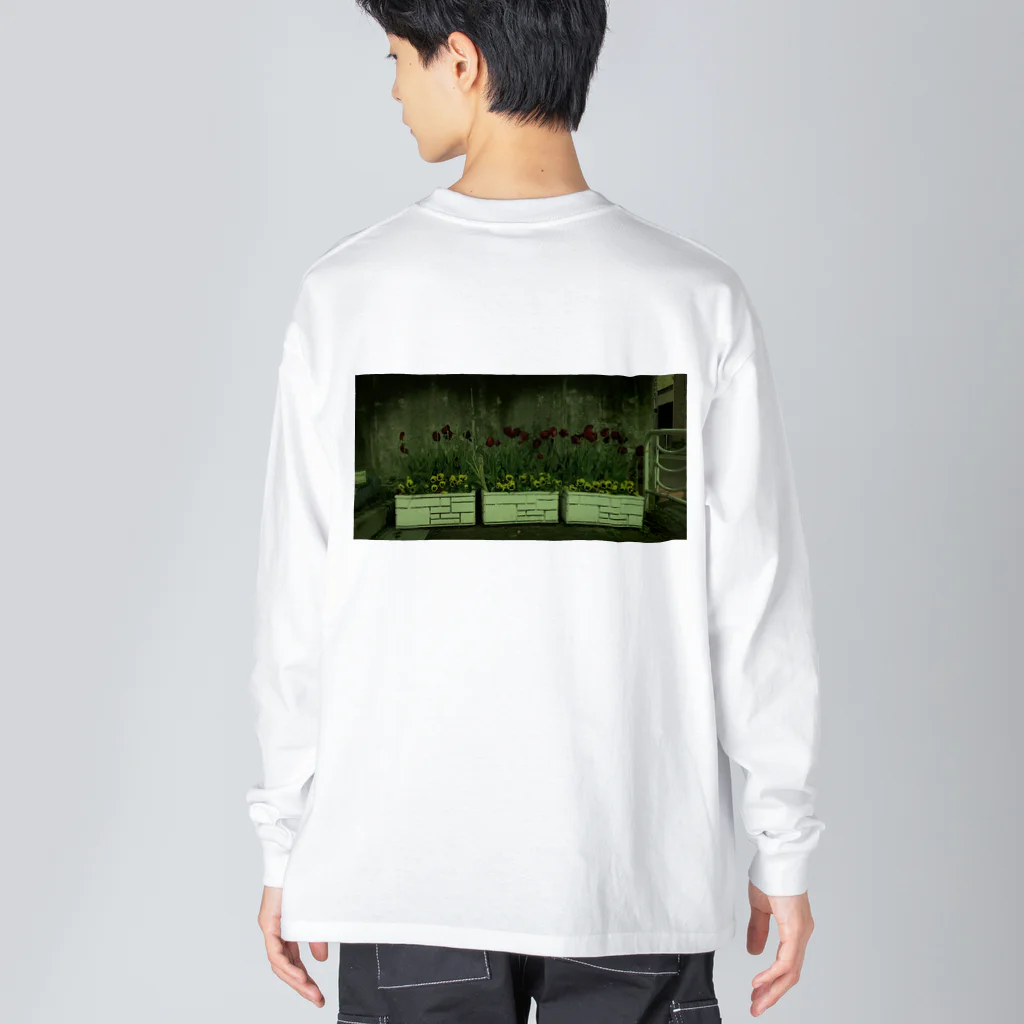 Loiterのf    b   Big Long Sleeve T-Shirt