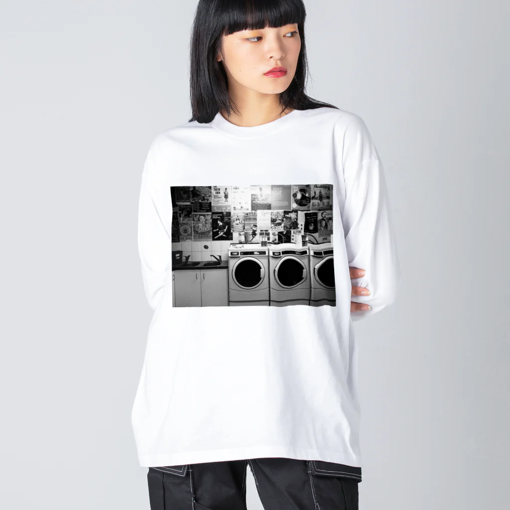 ubatamanoyumeのLaundry Big Long Sleeve T-Shirt