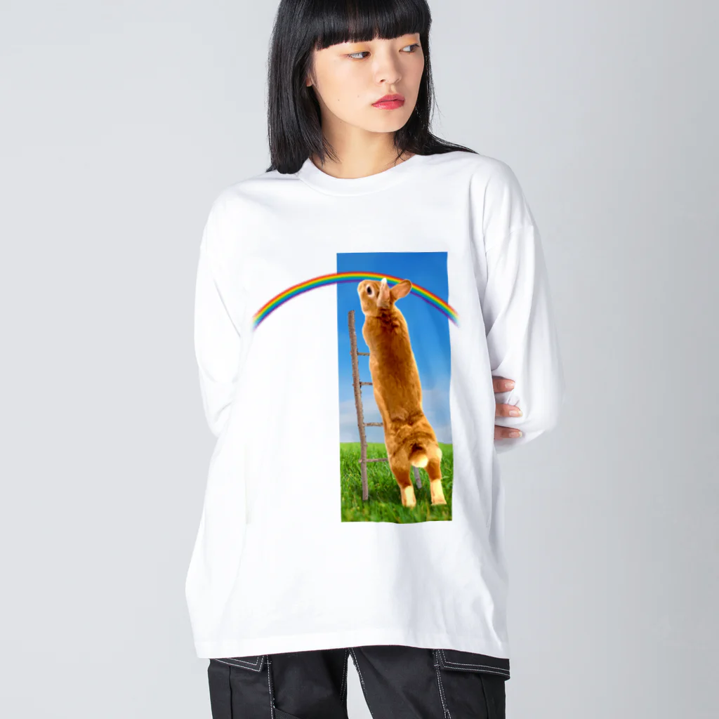 うさぎのうみちゃんねるショップの虹とうさぎ-うさぎのうみ Big Long Sleeve T-Shirt