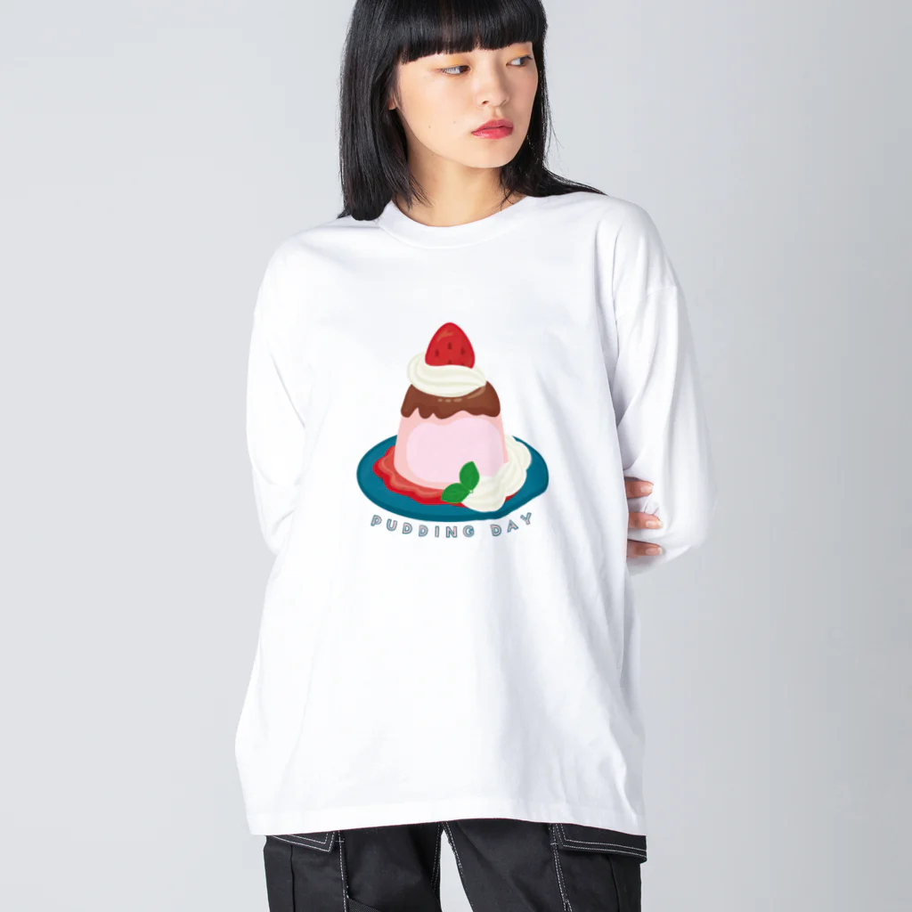 イラスト MONYAAT の毎月25日はプリンの日のプリン　イチゴプリン Big Long Sleeve T-Shirt