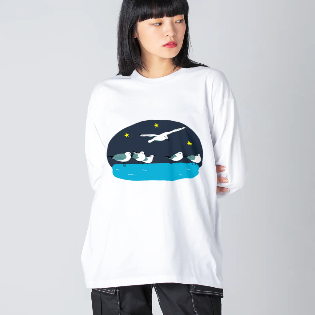 小鳥と映画館の夜のユリカモメ Big Long Sleeve T-Shirt