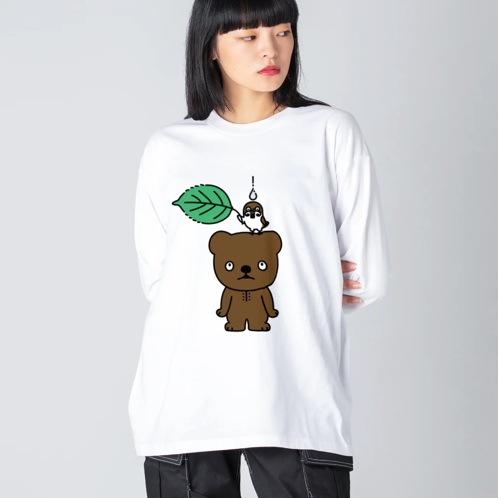 イラスト MONYAAT のこぐまとスズメと雨のしずく ビッグシルエットロングスリーブTシャツ