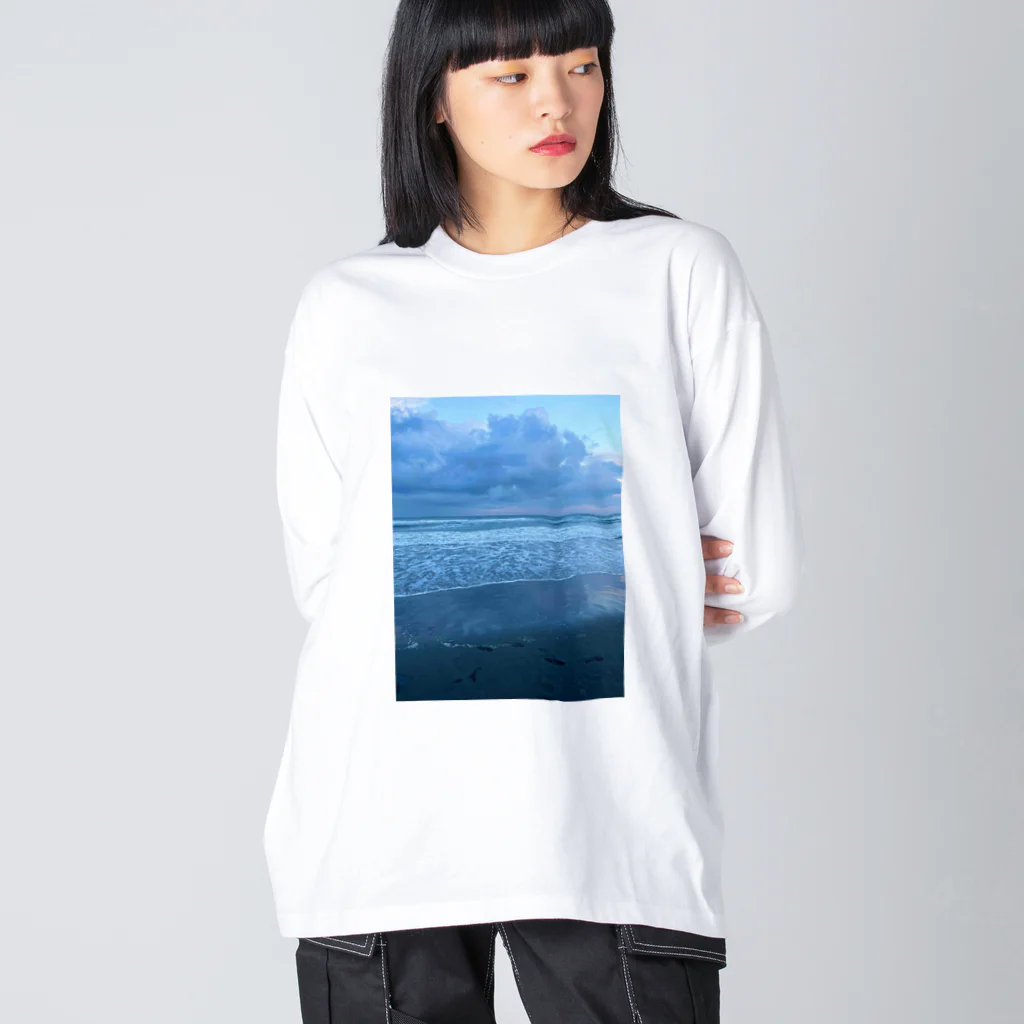 豊風本舗の夏の九十九里浜の浜辺　３ Big Long Sleeve T-Shirt